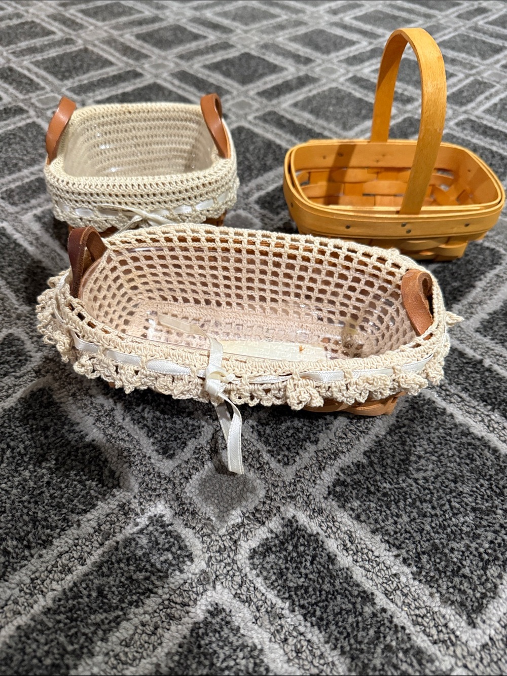 Longaberger basket Cream Crochet Woven Basket Bag with Tan Leather Handles